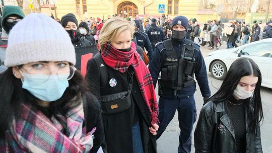"Feminizm bez granic" i solidarność z Ukrainą. Dzisiaj w Lublinie będzie Manifa