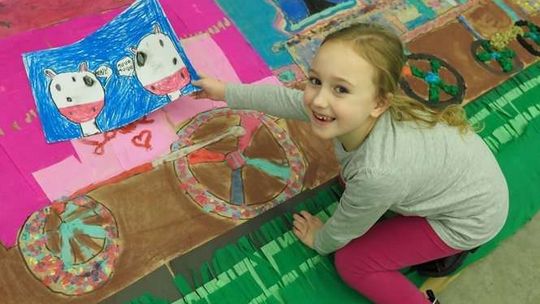 Ferie w Biblio. „Lokomotywa” powoli dojeżdża do końca ferii [zdjęcia]