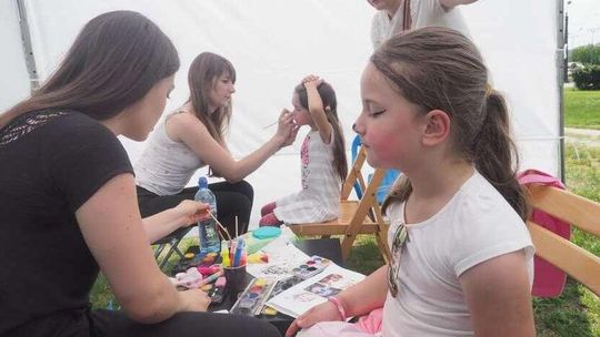 Festyn z okazji Dnia Matki. Tak bawili się mieszkańcy LSM (zdjęcia)