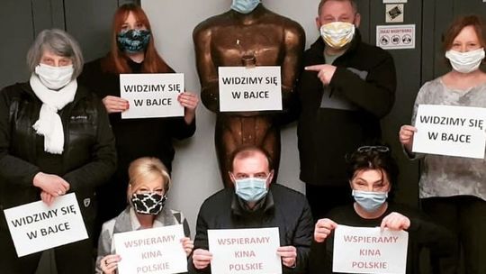 Filmów nie wyświetlają, a sprzedali kilkaset biletów. Wierni widzowie ratują kino Bajka w Lublinie