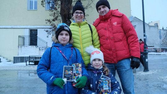 Finał WOŚP 2019 w Lublinie. Tekturopolis, serce z samochodów i koncerty [zdjęcia, wideo]