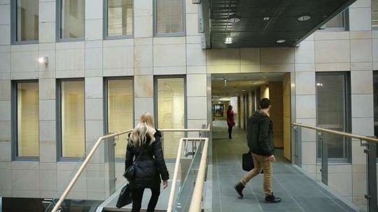 Finanse urzędu na celowniku CBA. Sprawdzają dotacje i oświadczenie majątkowe marszałka