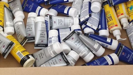 Firma z Międzyrzeca Podlaskiego zbiera kremy dla medyków