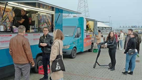 Foodtrucki z jedzeniem zaparkują w Chełmie. Na trzy dni