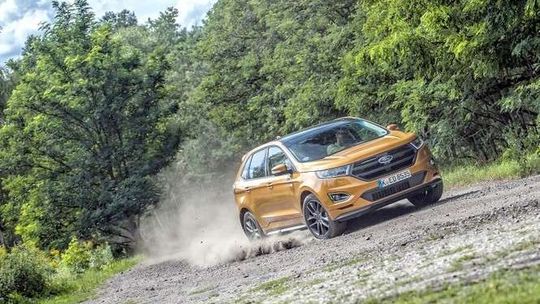 Ford edge późno, ale z przytupem