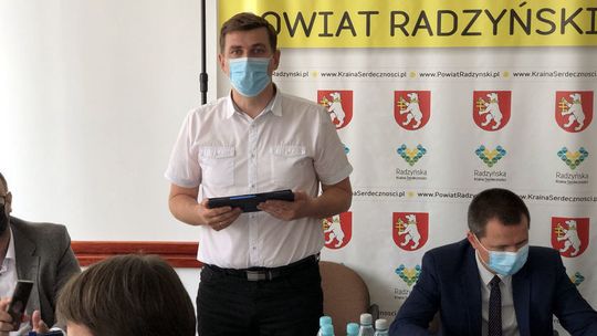 Fundacja Wolności: Radny powiatu radzyńskiego powinien stracić mandat