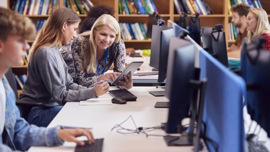 Fundusze Europejskie na aktywizację zawodową osób bezrobotnych