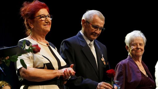 Gala 35-lecia samorządu w Puławach. Odznaki dla zasłużonych