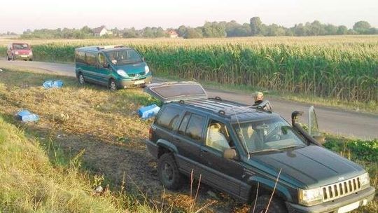 Gang przemycał i sprzedawał papierosy