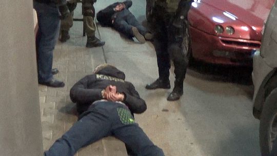 Gang przemytników rozbity, 17 osób zatrzymanych