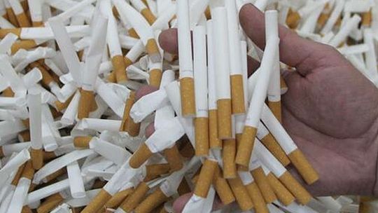 Gang sprzedał ponad 260 tys. paczek papierosów z przemytu