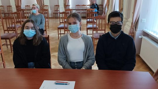 Garnitur ze śmieci i eko-ludki. Czyli konkurs w Puławach