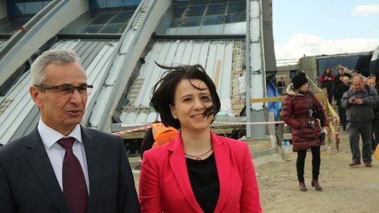 Gąsior-Marek i Biernat na basenie. Rozgoryczona Mucha: \"nie zostałam zaproszona\"