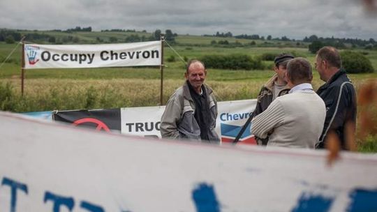 Gaz łupkowy. Protestujący atakują słowami papieża