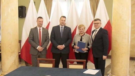 Gaz popłynie do gmin woj. lubelskiego. Samorządy podpisały listy intencyjne