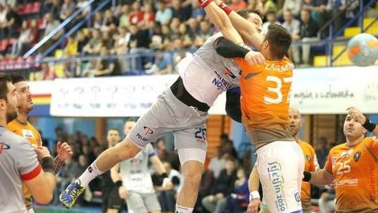 Gaz-System Pogoń Szczecin - Azoty Puławy 23:30. Zagrają w półfinale!