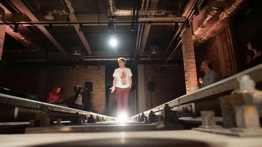 Gdzie jestem JA? Monodram "Jednocześnie” w Centrum Spotkania Kultur