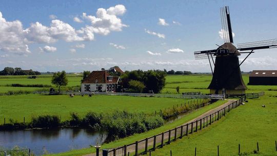 Gdzie najczęściej jeździmy do pracy? Anglia już nie jest tak popularna