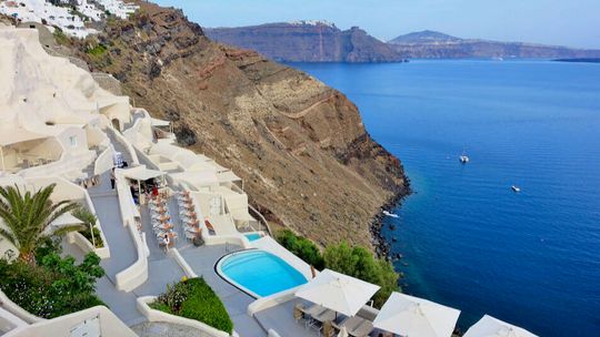 Gdzie spędzić rajskie wakacje w Grecji? 3 Najpiękniejsze wyspy, które Was zachwycą!