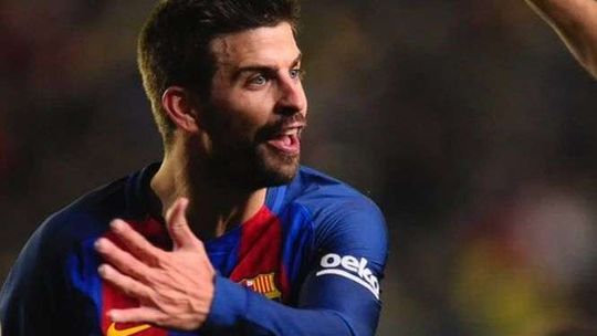 Gerard Pique w tarapatach. Grozi mu zawieszenie (wideo)