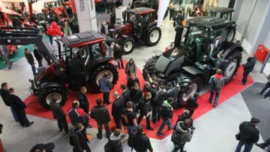 Gigantyczne targi rolnicze Agrotech ściągnęły całą Polskę (zdjęcia)