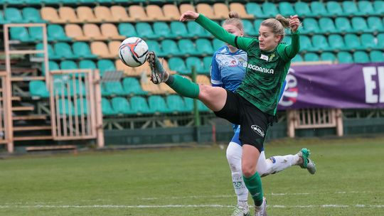 GKS Górnik Łęczna – Pogoń Szczecin 2:1. Utrzymują się w czołówce