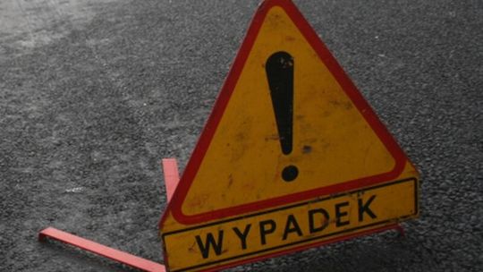 Głęboka: Samochód uderzył w motocykl