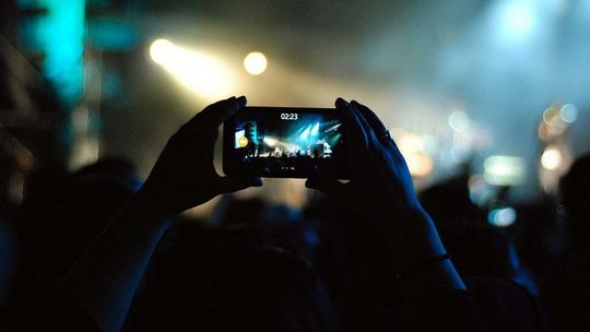 Głośno jak nad Białym. Dwie dyskoteki imprezują i mandatów nie przyjmują