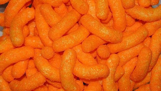 Gluten w bezglutenowych chrupkach. GIS ostrzega przed tym produktem