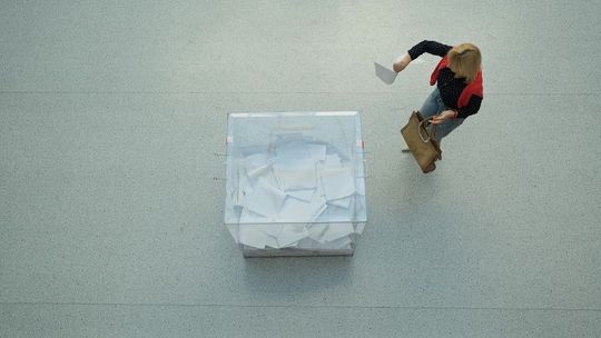 Gmina Markuszów. W niedzielę wybiorą nową radną. Głosowanie będzie tradycyjne