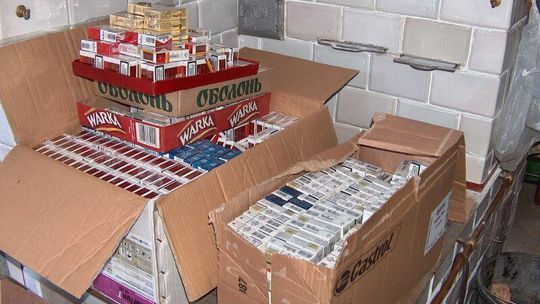 Gmina Uchanie: 38-latek miał w domu skład papierosów i wódki