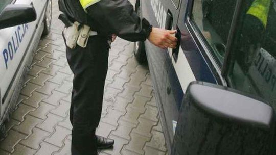 Godziszów: Klepnął kobietę w pośladek i chciał wykorzystać