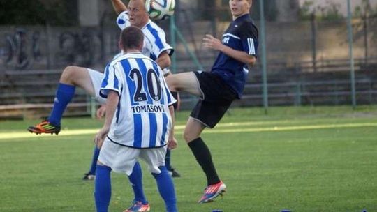 Gole debiutantów, Tomasovia lepsza od Lewartu