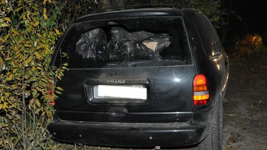 Gołębie: Próbowali przemycić 40 tys. paczek papierosów