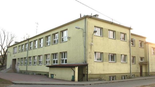 Góra Puławska: Nowe klasy i nowa sala gimnastyczna