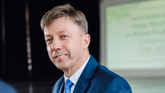 Gorący stołek w delegaturze kuratorium. Jeden z kandydatów chciał być burmistrzem 