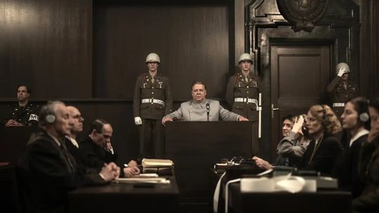 Göring na kozetce historii – kilka słów o „Norymberdze”