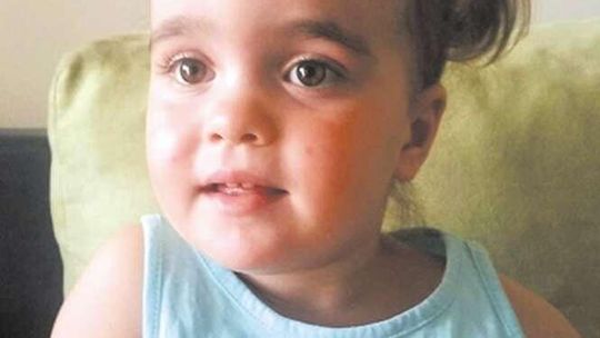 Górnicy zorganizowali aukcję dla chorej Mai. Wylicytuj i zjedź do kopalni