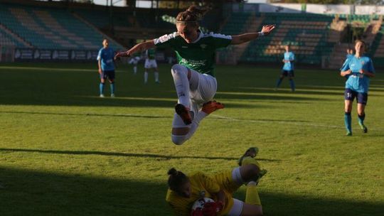 Górniczki lepsze od Czarnych Sosnowiec