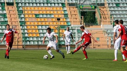 Górnik Łęczna – Dolcan Ząbki 1:2. Wzięli Śpiączkę i Leandro