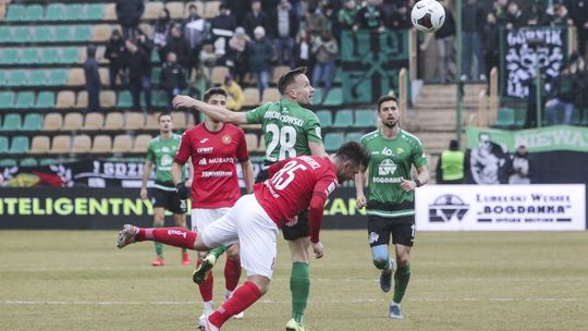 Górnik Łęczna w sobotę zagra z Widzewem, a w środę z Arką Gdynia bez kibiców