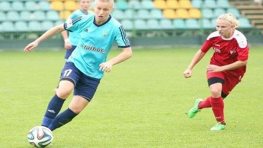 Górnik musi poczekać na srebro, Górnik Łęczna – AZS Wrocław 1:2