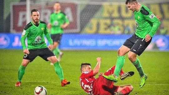 Górnik – Piast 0:0, lider zatrzymany w Łęcznej