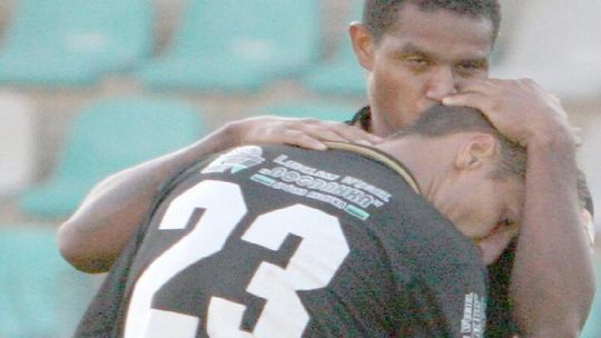 Górnik Zabrze nie zapłacił za Nakoulmę. \"A kto w polskiej piłce płaci w terminie?\"