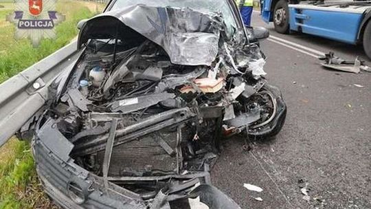 Grabowiec: Zderzenie dwóch cystern i osobówki