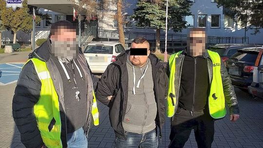 Granaty i pistolety ukrywał... w gołębniku 