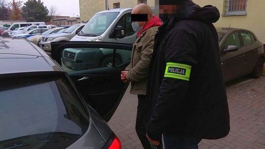 Grasował na lotnisku w Białej Podlaskiej. Sporo zginęło