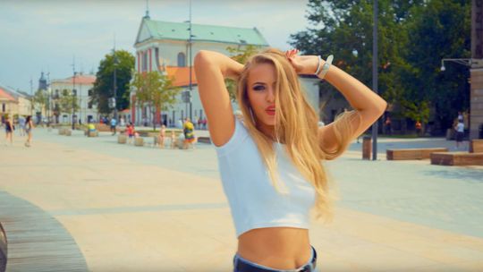 Greg Gold: "Kocham to miasto". Słoneczny Lublin w jego najnowszym teledysku [wideo]