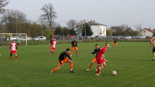 Grom Kąkolewnica stracił fotel lidera bialskiej okręgówki na rzecz Unii Żabików