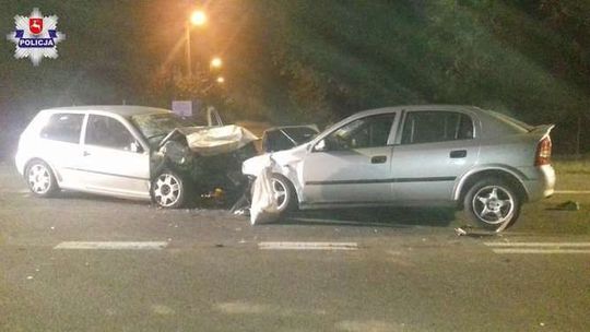 Groźny wypadek na DK 17. Są ranni: to potrącony pieszy i kobieta w ciąży